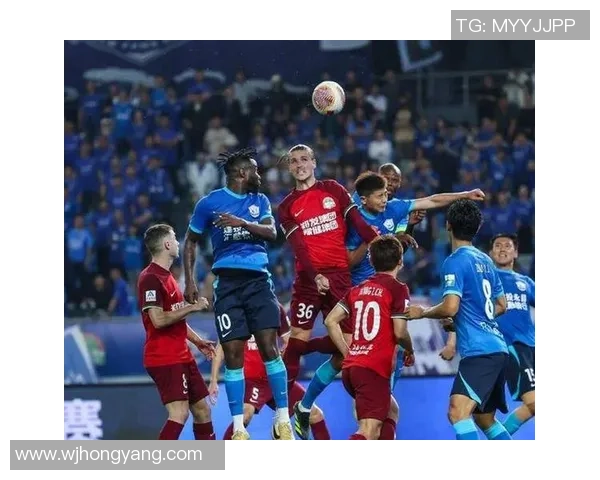 足球球星精彩瞬间大赏揭秘:足坛巨星的华丽技术与激情对决 足球球星精彩瞬间大赏揭秘:足坛巨星的华丽技术与激情对决